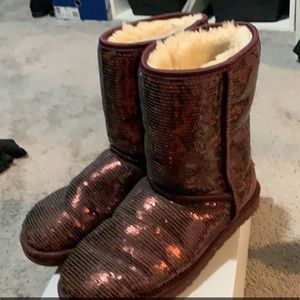 Sparkly maroon uggs